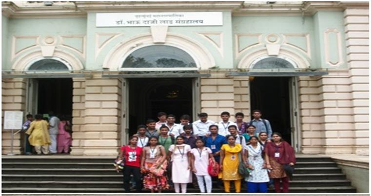 Visit to Dr. BhauDaji Lad Museum